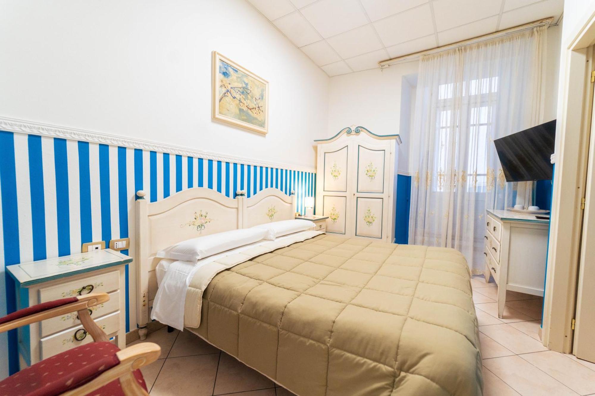 Le Tre Stelle Ξενοδοχείο Κάλιαρι Εξωτερικό φωτογραφία